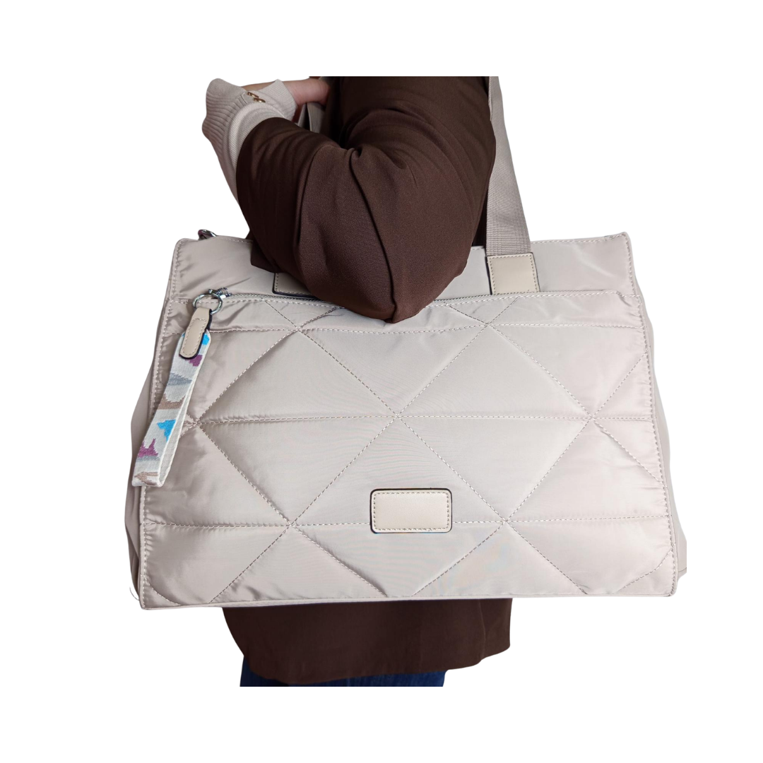 Ir a la página del producto BOLSO 1 beige